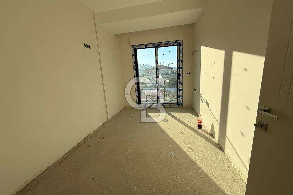 Urla Çeşmealtın’da Satılık Havuzlu Villa 