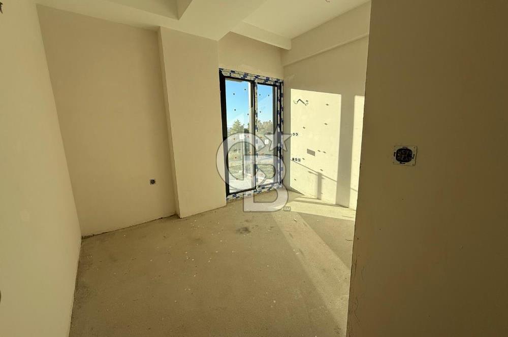 Urla Çeşmealtın’da Satılık Havuzlu Villa 