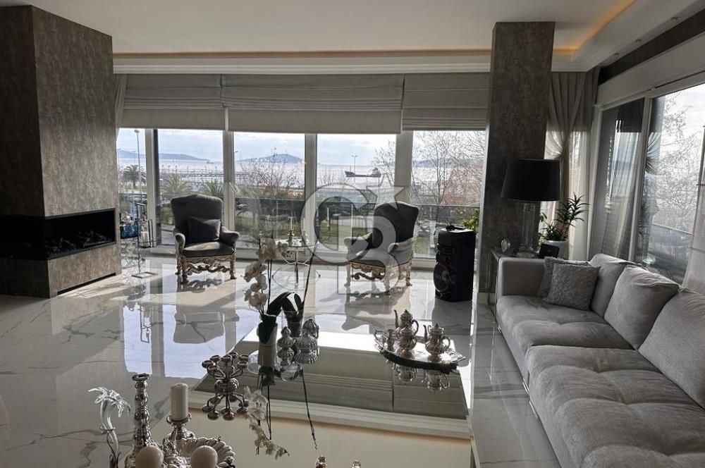 Suadiye Yalı Parselinde Kendi Yolunu Çizmiş Bir Yaşamın Evi