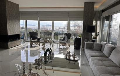Suadiye Yalı Parselinde Kendi Yolunu Çizmiş Bir Yaşamın Evi