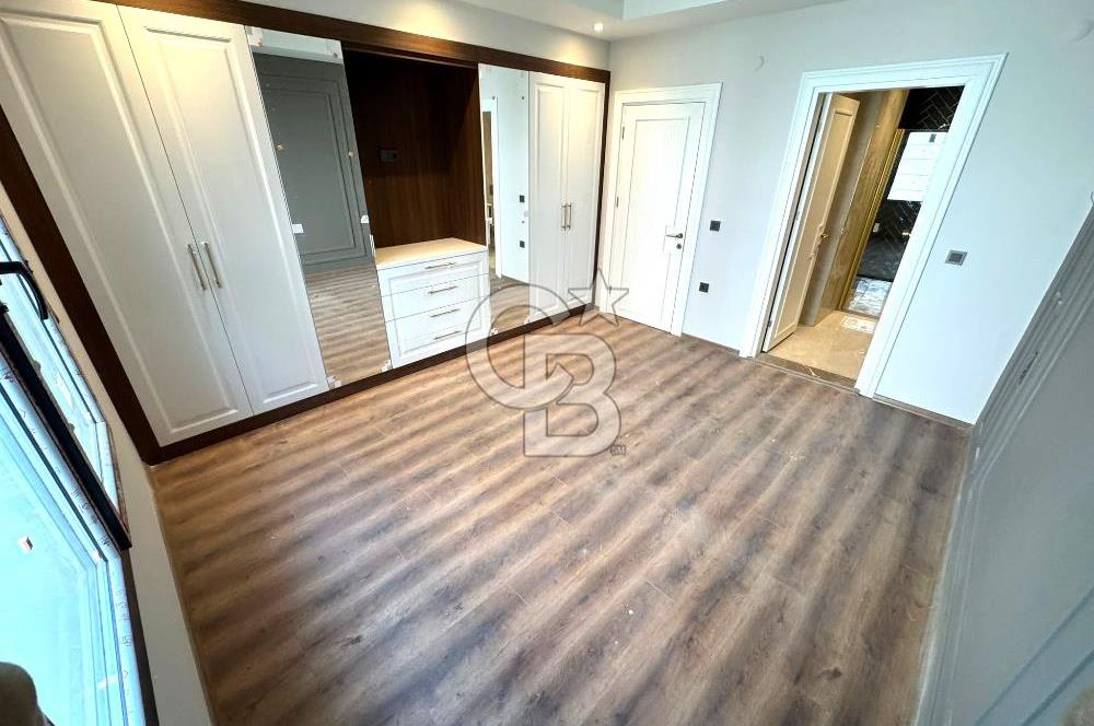 EDREMİT CENNETAYAĞI'NIN EN GÖZDE SİTESİNDE 3+1 BAHÇE KATI DAİRE