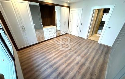 EDREMİT CENNETAYAĞI'NIN EN GÖZDE SİTESİNDE 3+1 BAHÇE KATI DAİRE