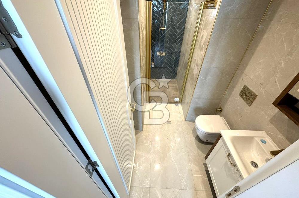 EDREMİT CENNETAYAĞI'NIN EN GÖZDE SİTESİNDE 3+1 BAHÇE KATI DAİRE