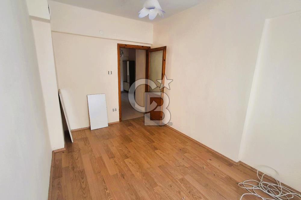 ÇINARCIK KORU BELDESİNDE DENİZ MANZARALI 2+1 SATILIK DAİRE