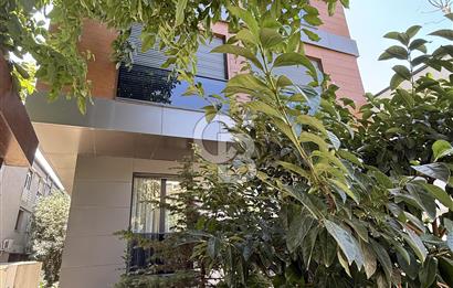 Suadiye Yalı Parselinde Kendi Yolunu Çizmiş Bir Yaşamın Evi