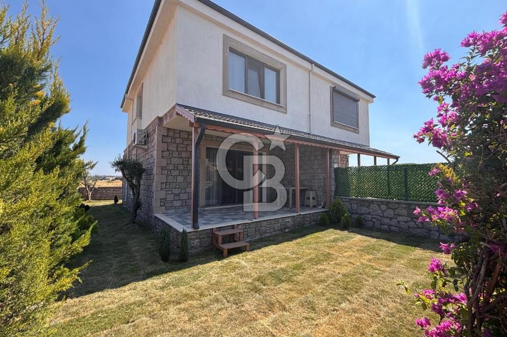 Ayvalık Küçükköy'de Satılık Villla 