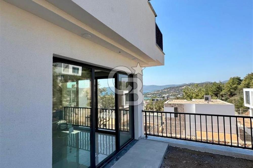 Kıyıkışlacık Zeytinlikuyu'da deniz manz.4+1 müstakil villa