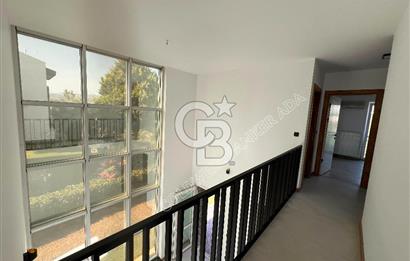 KUŞADASI PANORAMİK DENİZ MANZARALI SİTEDE DUPLEKS VİLLA