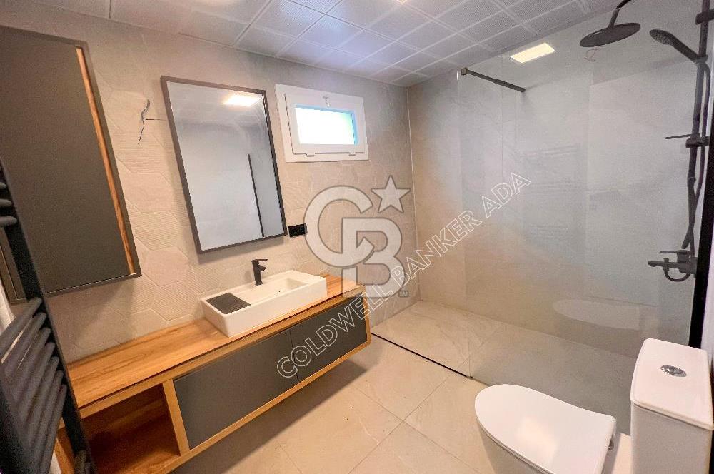 KUŞADASI PANORAMİK DENİZ MANZARALI SİTEDE DUPLEKS VİLLA