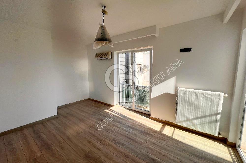 KUŞADASI PANORAMİK DENİZ MANZARALI SİTEDE DUPLEKS VİLLA