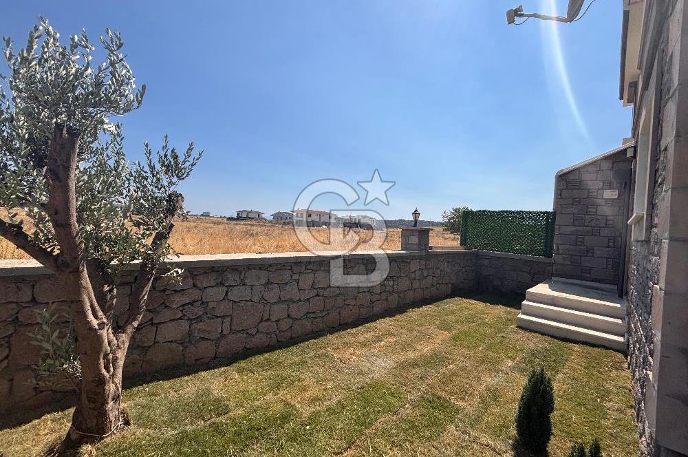  Ayvalık Küçükköy'de Satılık Villla 