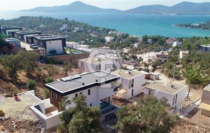 Kıyıkışlacık Zeytinlikuyu'da deniz manz.4+1 müstakil villa