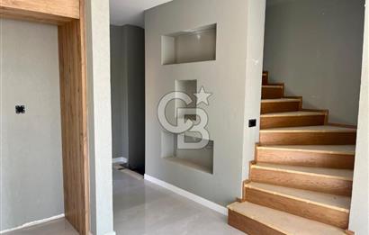 Kıyıkışlacık Zeytinlikuyu'da deniz manz.4+1 müstakil villa