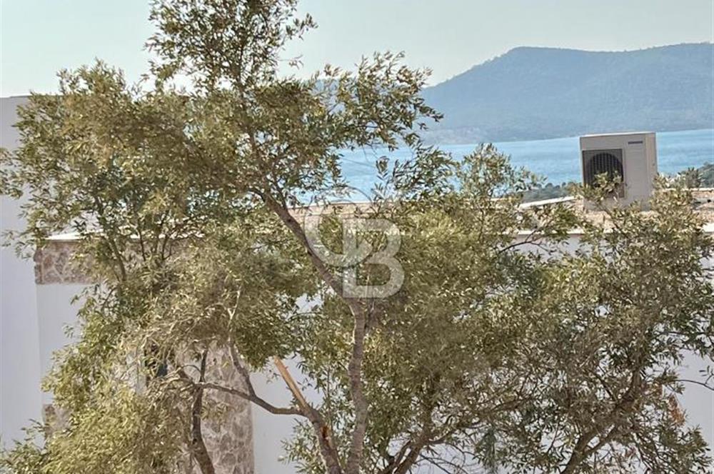 Kıyıkışlacık Zeytinlikuyu'da deniz manz.4+1 müstakil villa