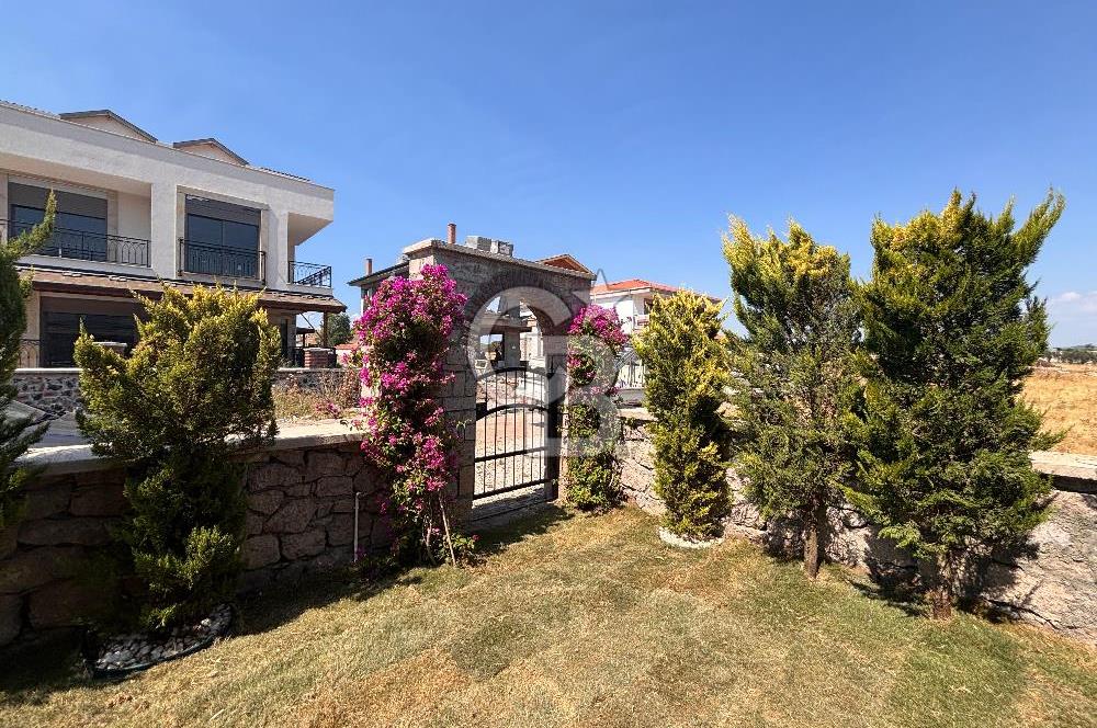 Ayvalık Küçükköy'de Satılık Villla 