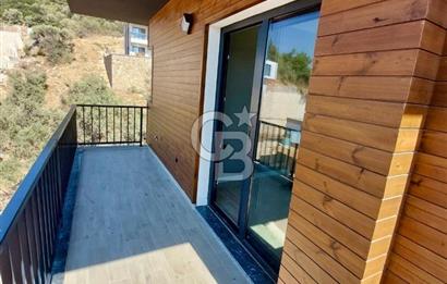 Kıyıkışlacık Zeytinlikuyu'da deniz manz.4+1 müstakil villa