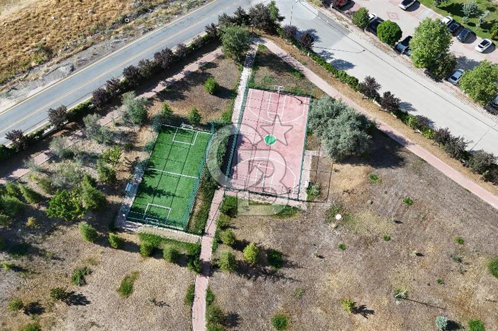 YAŞAMKENT'TE 4.5+1 KİRALIK DAİRE