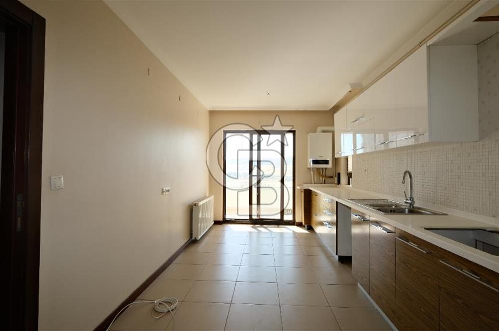 YAŞAMKENT'TE 4.5+1 KİRALIK DAİRE