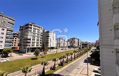TRAMVAYA CEPHE KİRALIK DAİRE