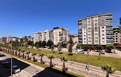 TRAMVAYA CEPHE KİRALIK DAİRE