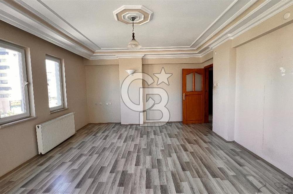 TRAMVAYA CEPHE KİRALIK DAİRE