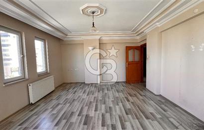 TRAMVAYA CEPHE KİRALIK DAİRE