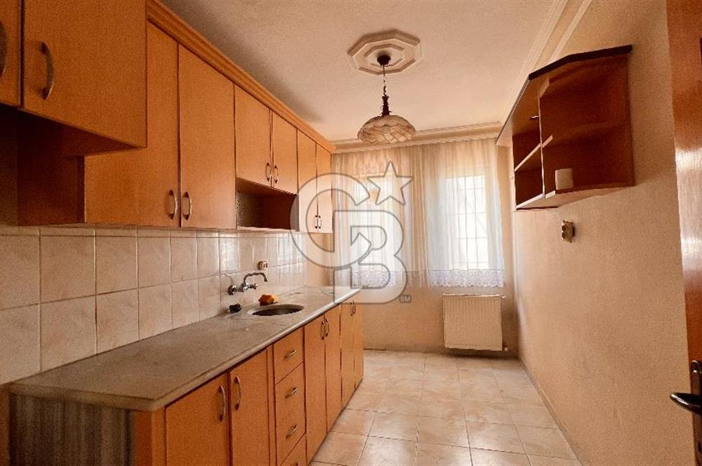 TRAMVAYA CEPHE KİRALIK DAİRE