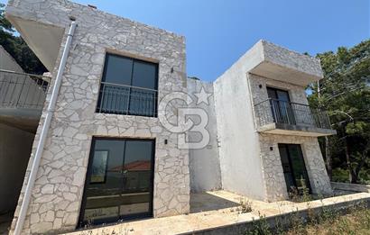 Muğla Ortaca Sarıgerme'de deniz manzaralı Dublex Villa