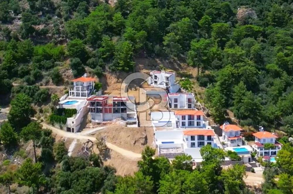 Muğla Ortaca Sarıgerme'de deniz manzaralı Dublex Villa