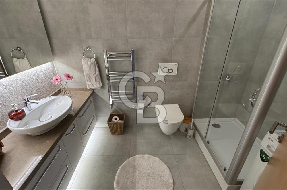 VİZYON 35 SİTESİNDE HAVUZ CEPHELİ 3+1 SATILIK DAİRE