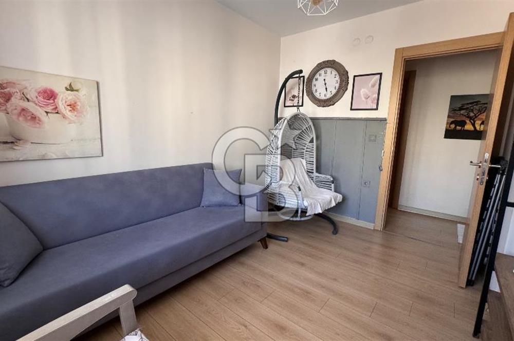 VİZYON 35 SİTESİNDE HAVUZ CEPHELİ 3+1 SATILIK DAİRE