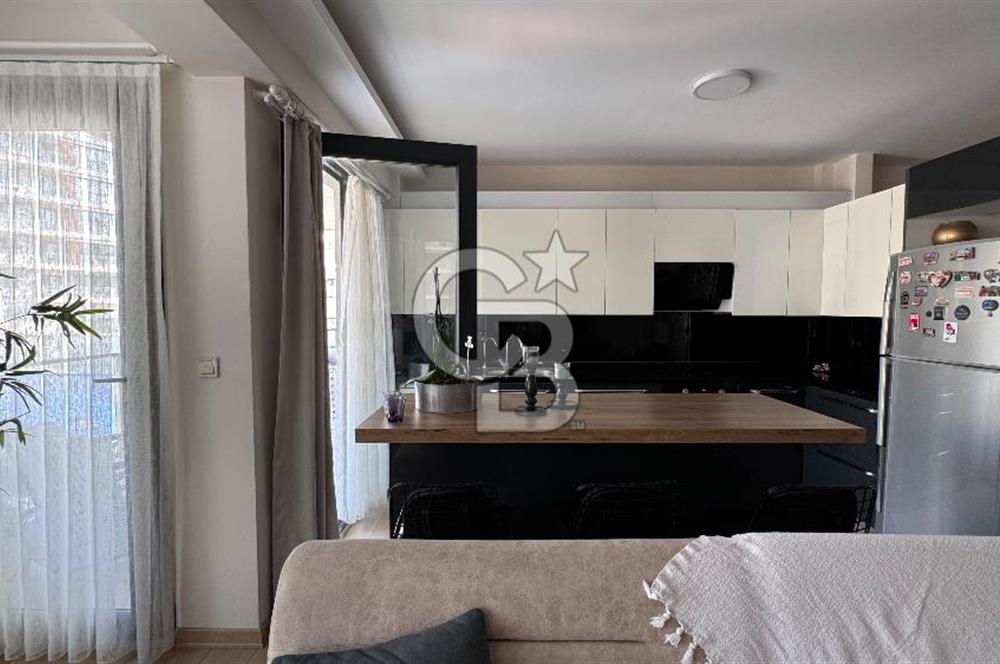 VİZYON 35 SİTESİNDE HAVUZ CEPHELİ 3+1 SATILIK DAİRE