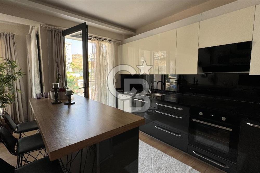 VİZYON 35 SİTESİNDE HAVUZ CEPHELİ 3+1 SATILIK DAİRE
