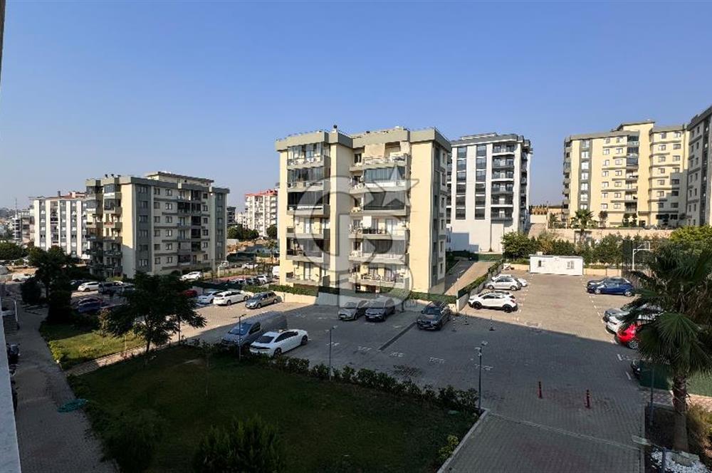 VİZYON 35 SİTESİNDE HAVUZ CEPHELİ 3+1 SATILIK DAİRE