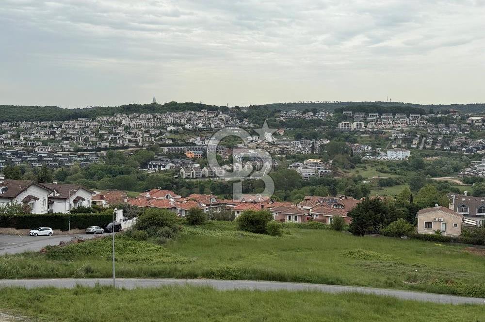 ZEKERİYAKÖY ÇARŞIYA YAKIN, BUTİK SİTEDE SIFIR 4+1 ÖZEL YAPIM TRİPLEX VİLLA