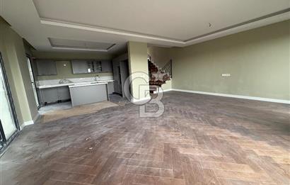 ZEKERİYAKÖY ÇARŞIYA YAKIN, BUTİK SİTEDE SIFIR 4+1 ÖZEL YAPIM TRİPLEX VİLLA
