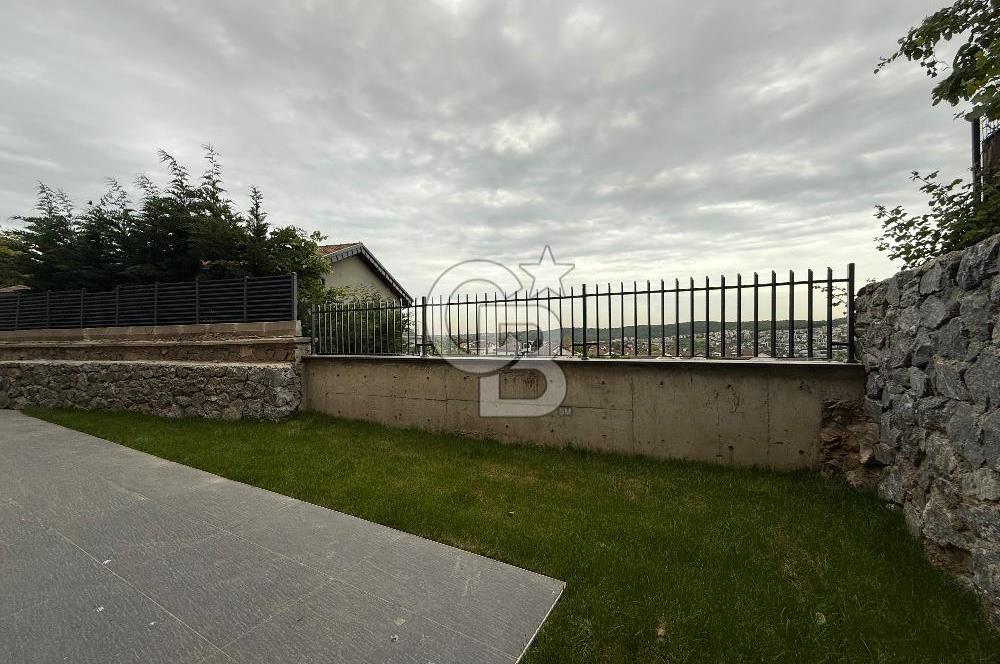 ZEKERİYAKÖY ÇARŞIYA YAKIN, BUTİK SİTEDE SIFIR 4+1 ÖZEL YAPIM TRİPLEX VİLLA