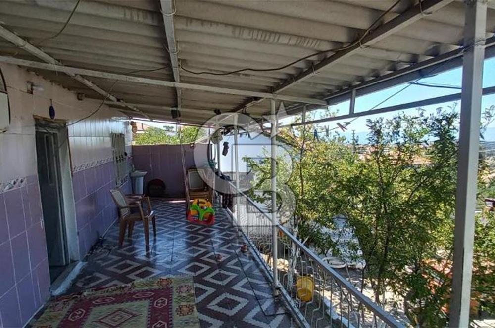 Kınık Arpaseki'de Acil Satılık Müstakil Köy Evi+Bahçe