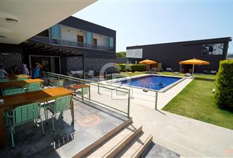AYVALIK ÇAMLIK'TA YATIRIM DEĞERİ YÜKSEK TURİSTİK TESİS OTEL