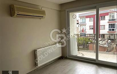 Karşıyaka Sahile Yakın Kiralık doğalgazlı 2+1 daire