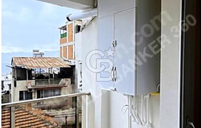 Karşıyaka Sahile Yakın Kiralık doğalgazlı 2+1 daire