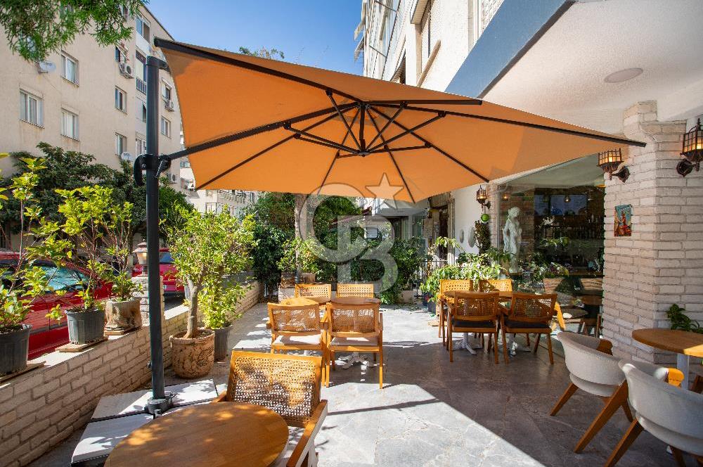Karşıyaka Bahriye Üçok Mh.Muhteşem Lokasyonda Devren Kiralık Dükkan