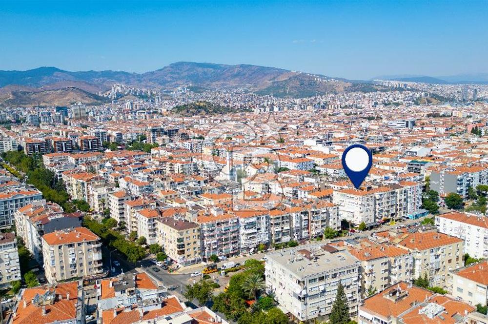 Karşıyaka Bahriye Üçok Mh.Muhteşem Lokasyonda Devren Kiralık Dükkan