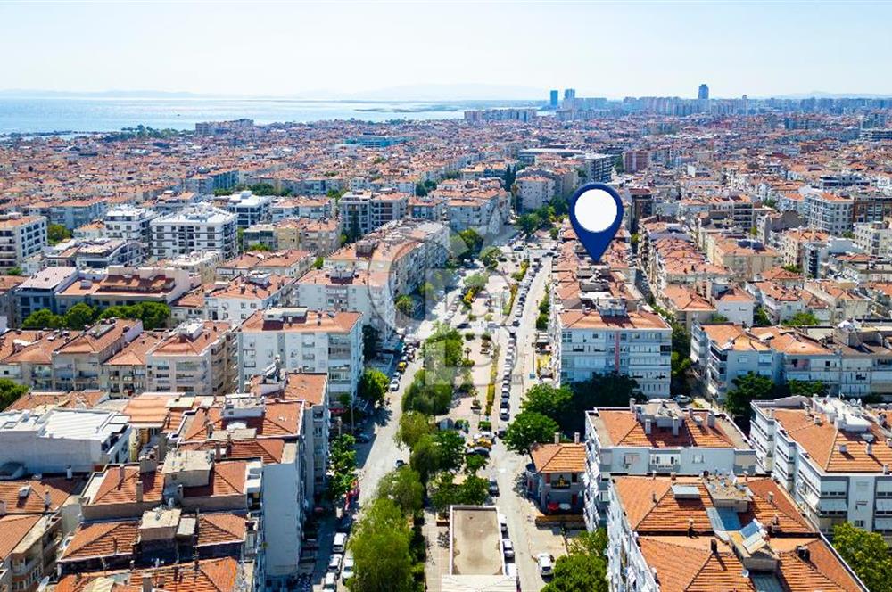 Karşıyaka Bahriye Üçok Mh.Muhteşem Lokasyonda Devren Kiralık Dükkan