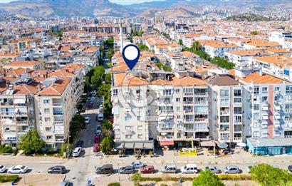Karşıyaka Bahriye Üçok Mh.Muhteşem Lokasyonda Devren Kiralık Dükkan