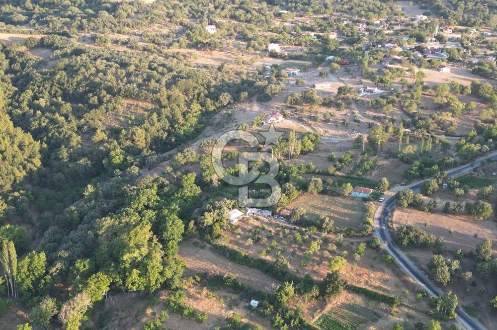 ÇANAKKALE MERKEZ KÖY SALİHLER 560 M² KÖYE YAKIN SATILIK ARAZİ