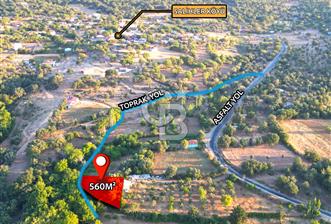 ÇANAKKALE MERKEZ KÖY SALİHLER 560 M² KÖYE YAKIN SATILIK ARAZİ