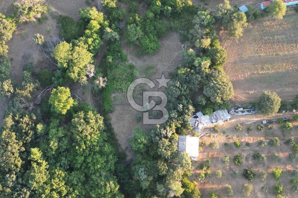 ÇANAKKALE MERKEZ KÖY SALİHLER 560 M² KÖYE YAKIN SATILIK ARAZİ