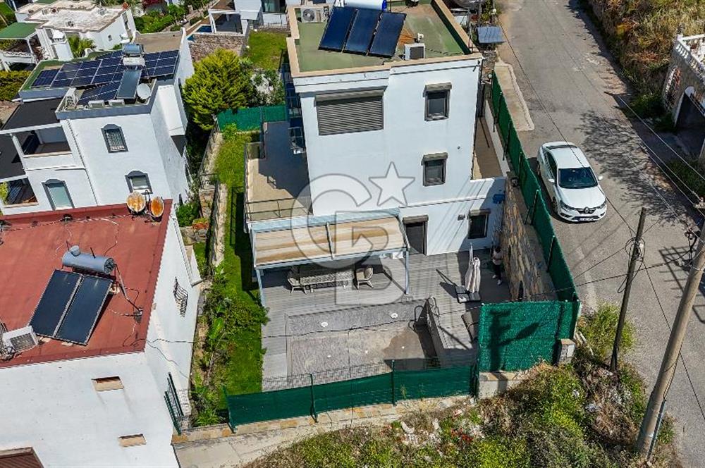 Bodrum Kadıkalesi Mevkii Satılık Deniz Manzaralı Müstakil Villa
