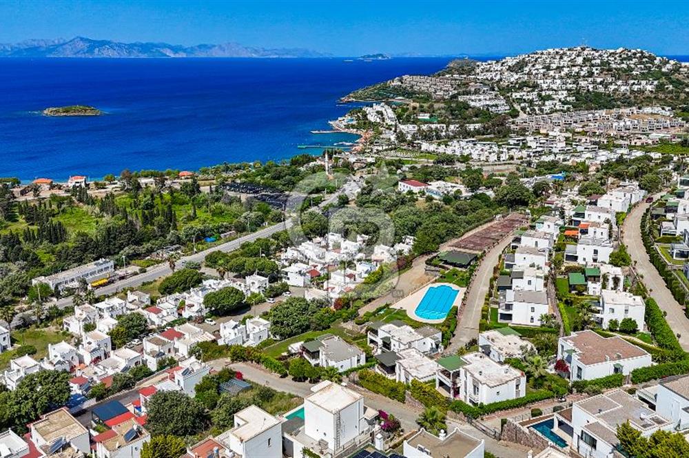 Bodrum Kadıkalesi Mevkii Satılık Deniz Manzaralı Müstakil Villa